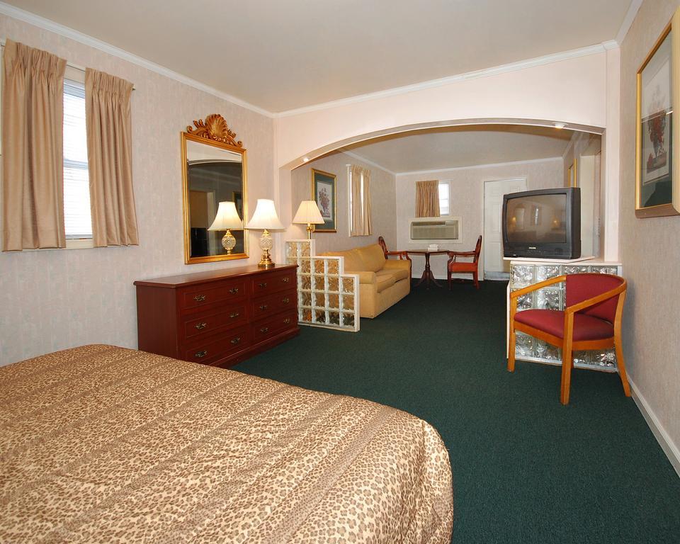 Rodeway Inn Absecon Room photo